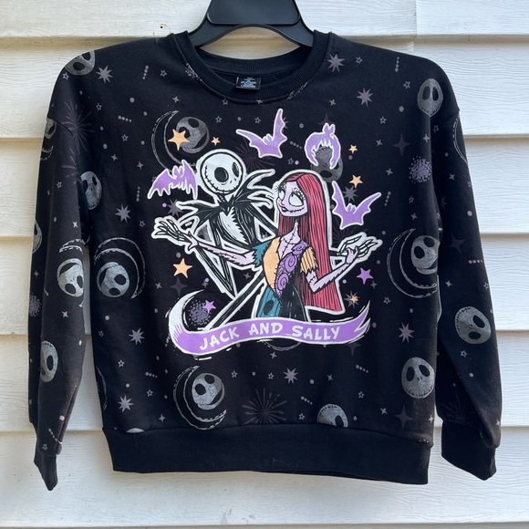 Disney’s Nightmare Before Christmas Child’s Sweatshirt - Picture 1 of 3